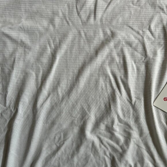 Lululemon Swiftly Tech Short Sleeve Top White Size 10 | Lightweight NWT - Picture 5 of 8